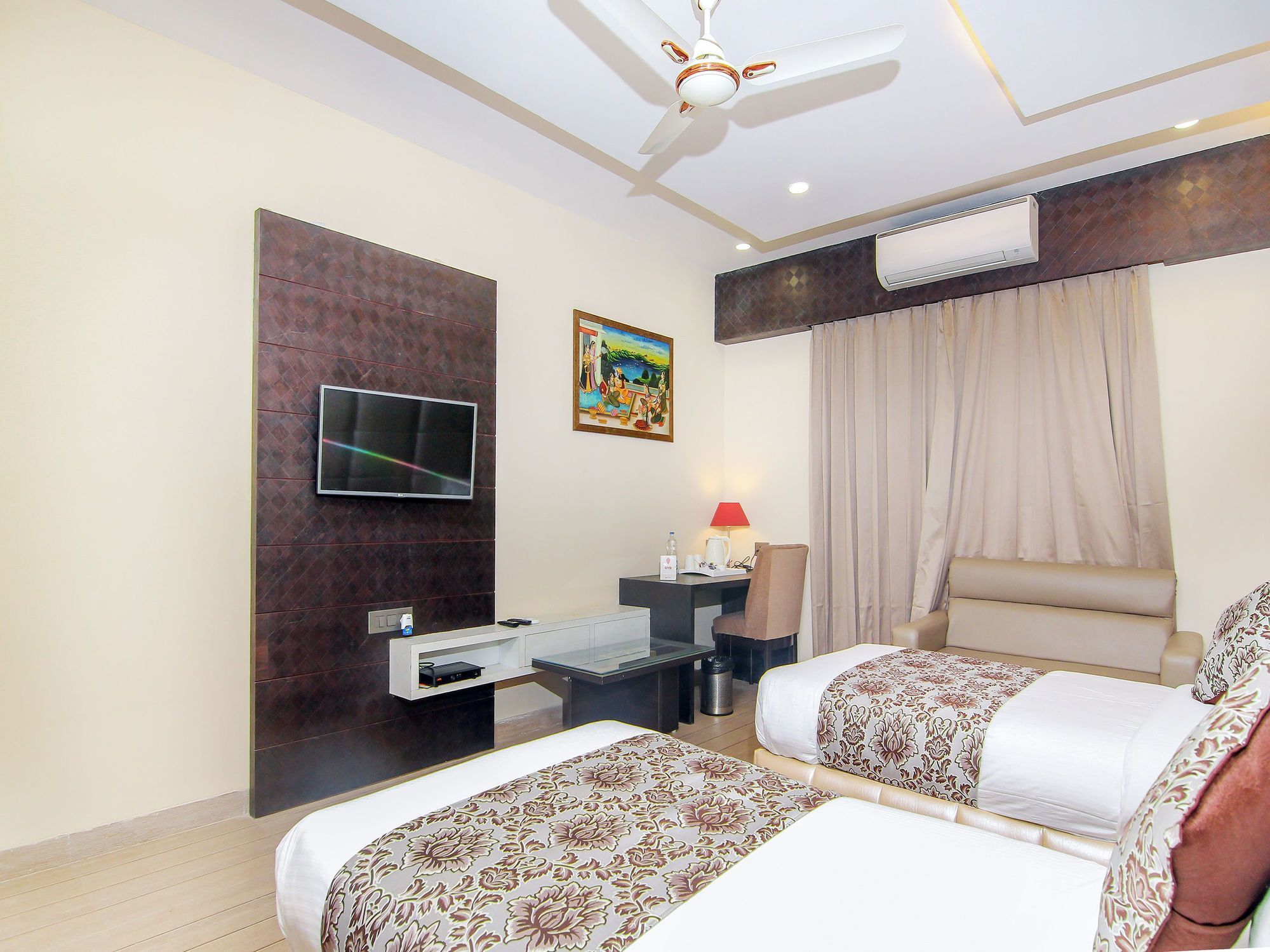 Hotel Moments Lucknow Exterior foto