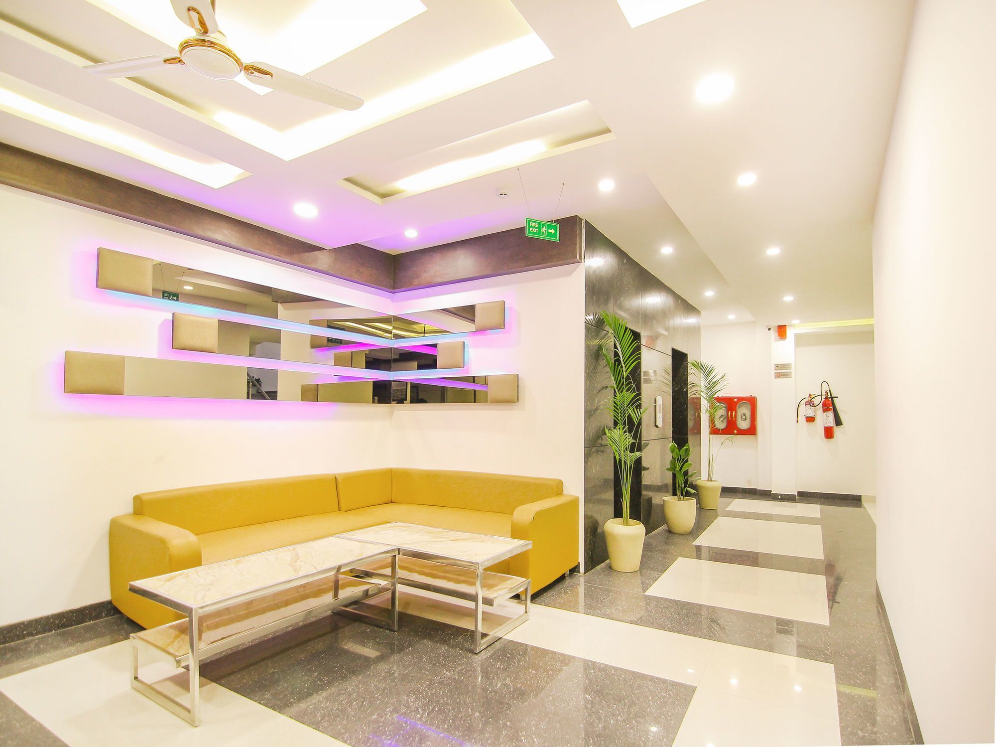 Hotel Moments Lucknow Exterior foto