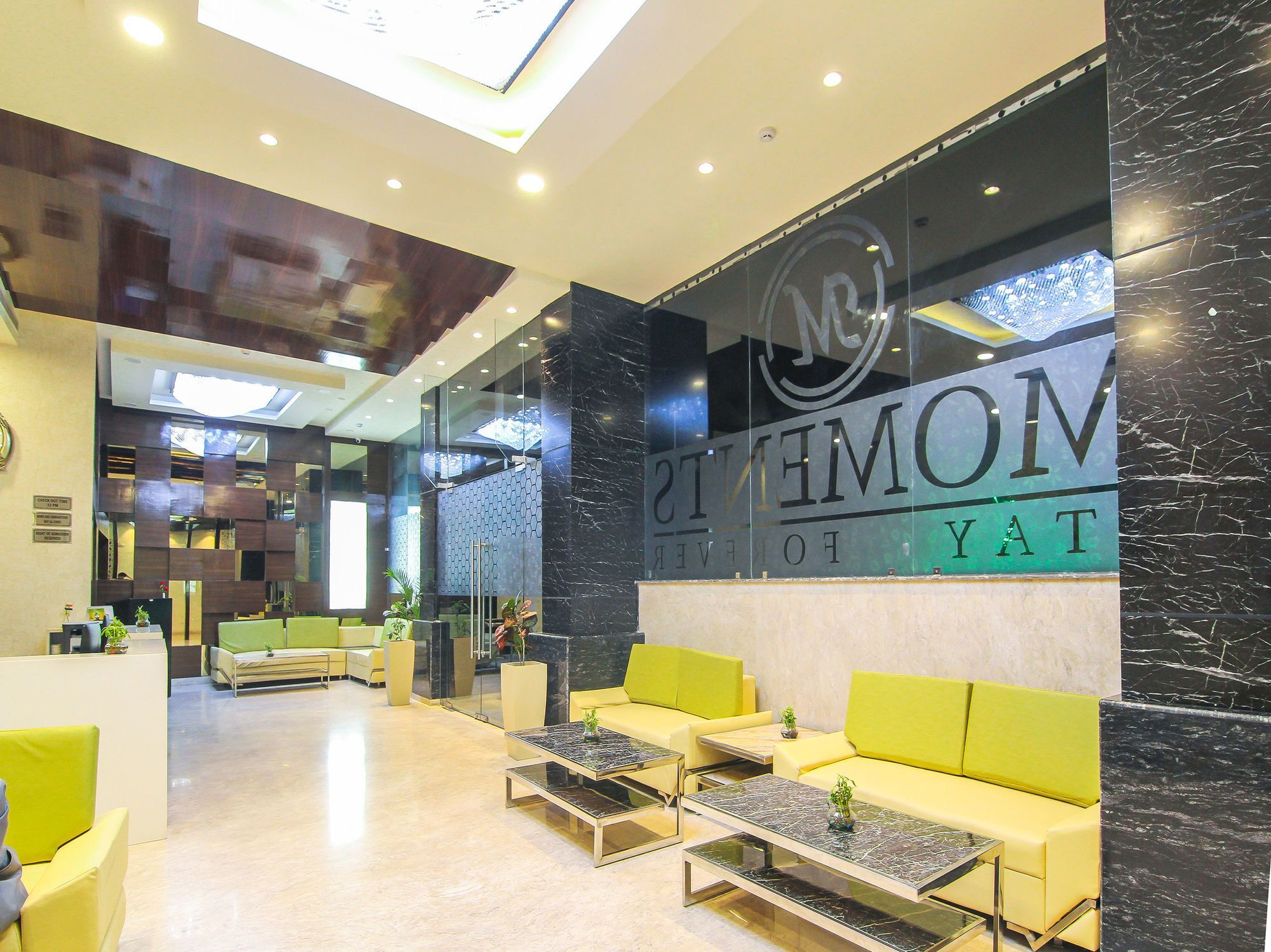 Hotel Moments Lucknow Exterior foto